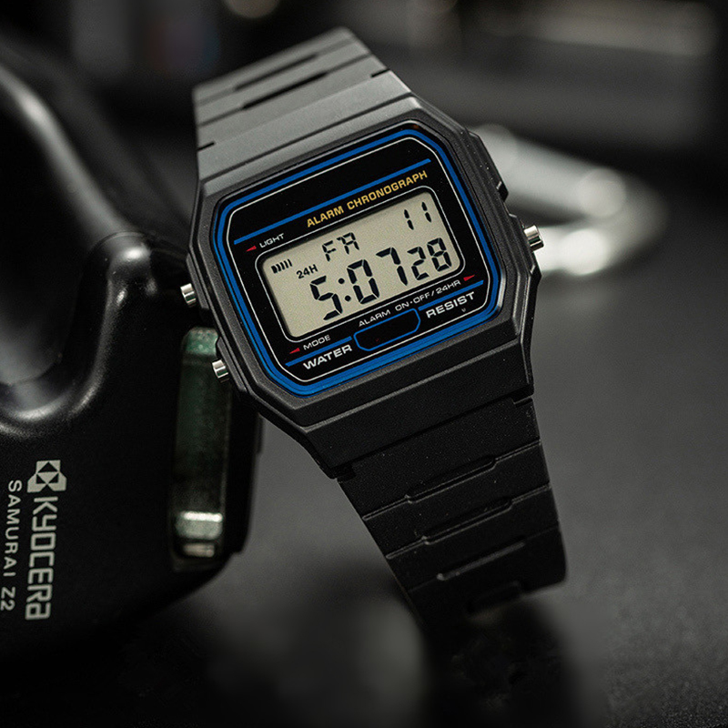 Pequeno Quadrado dos homens LE - Diy Electronics Watch avaliação e preço